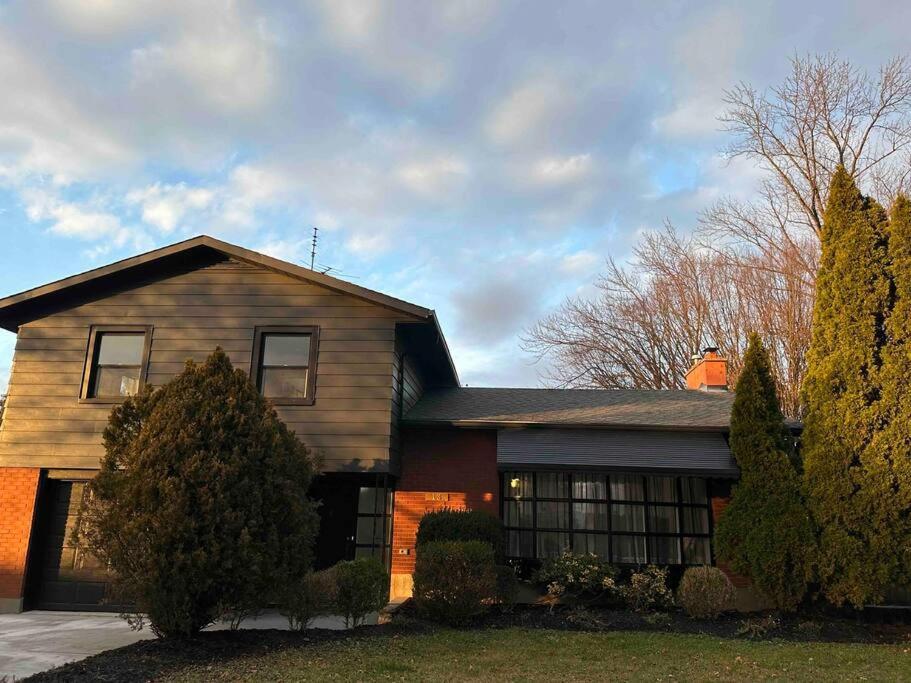 Vacation Paradise Saint Catharines Exterior photo